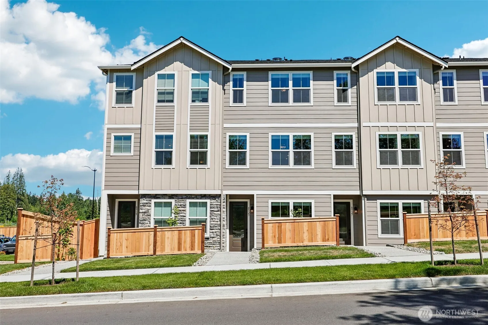 Property photo for 8927 172nd Street Ne, Arlington