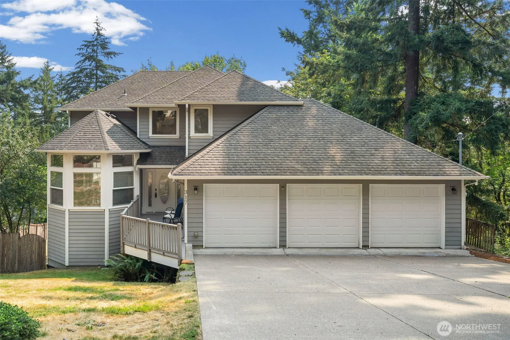 Property photo for 317 66th Avenue Ne, Tacoma