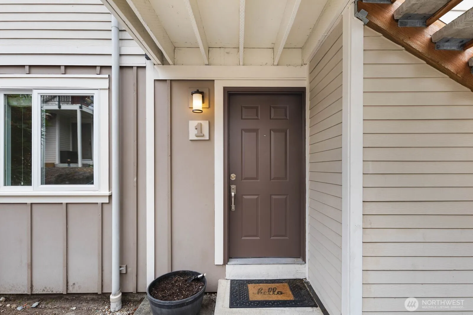 Property photo for 12716 Ne 120th Street #h1, Kirkland photo 3