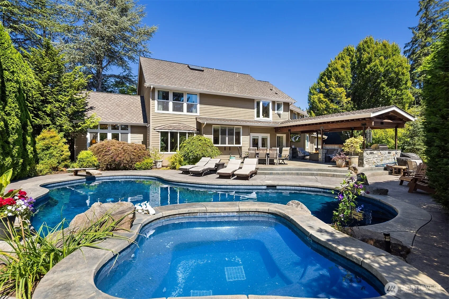 Property photo for 23013 Se 41st Place, Sammamish
