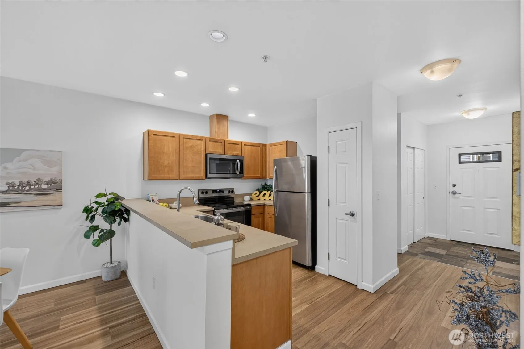 Property photo for 1220 E Columbia Street #202, Seattle photo 5