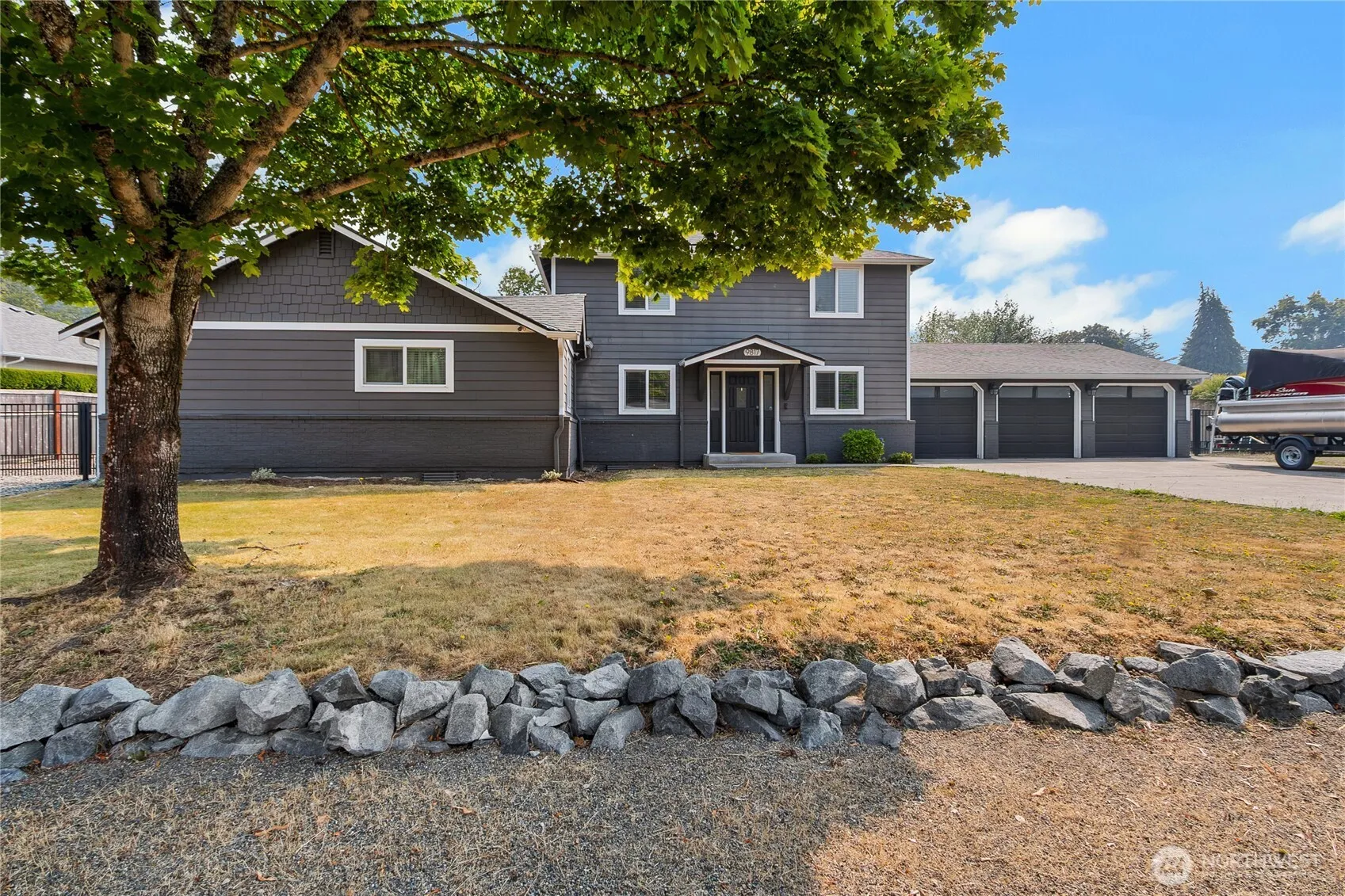 Property photo for 9817 66th Avenue E, Puyallup photo 3