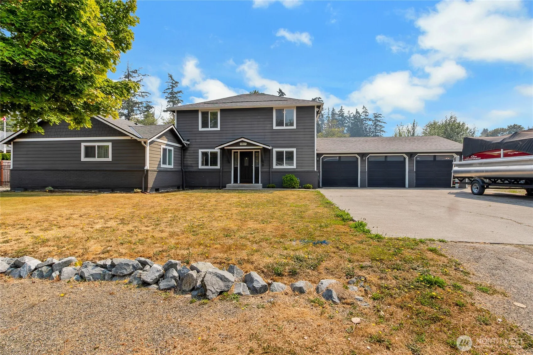 Property photo for 9817 66th Avenue E, Puyallup