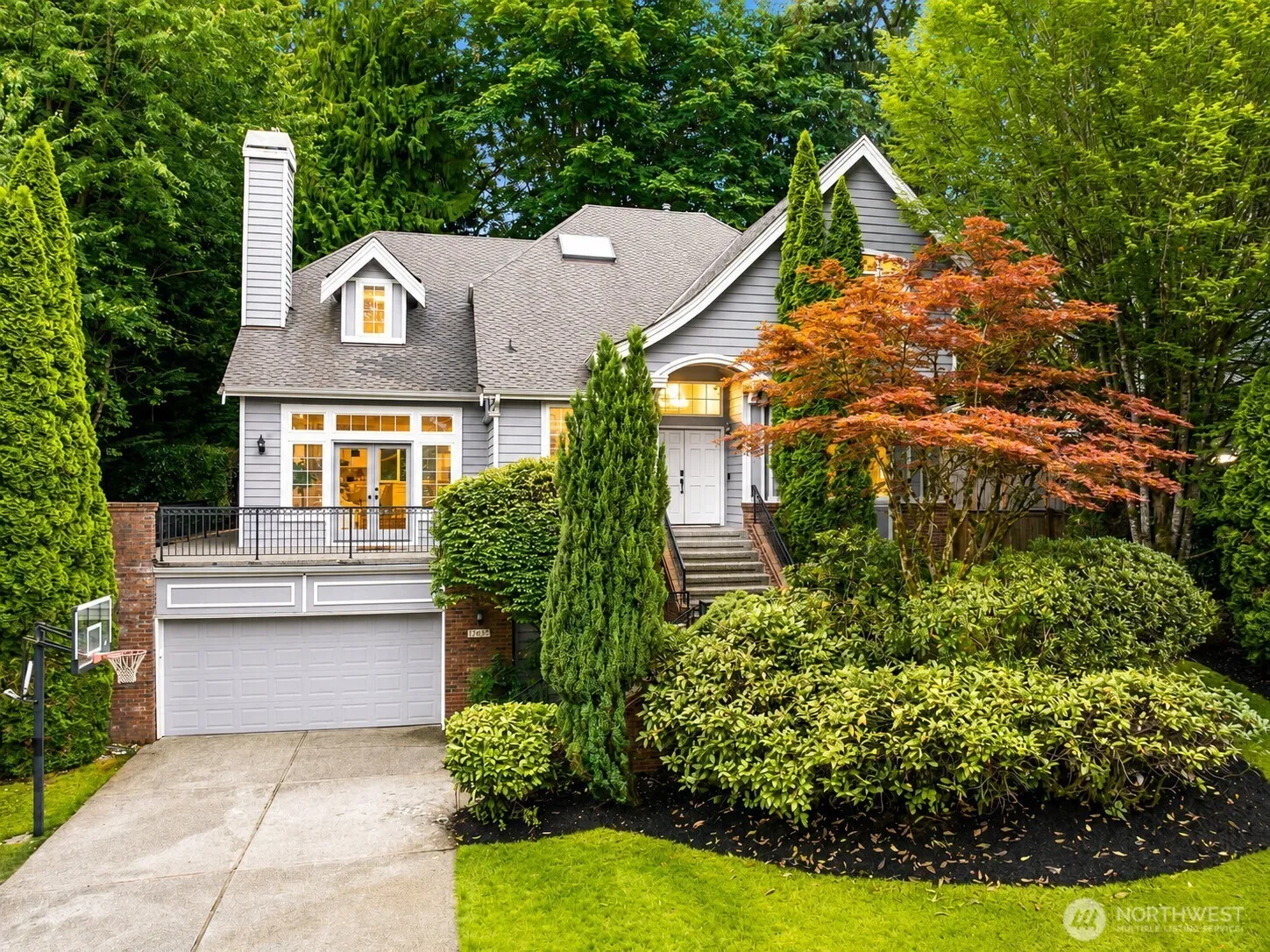 Property photo for 17033 Ne 108th Way, Redmond