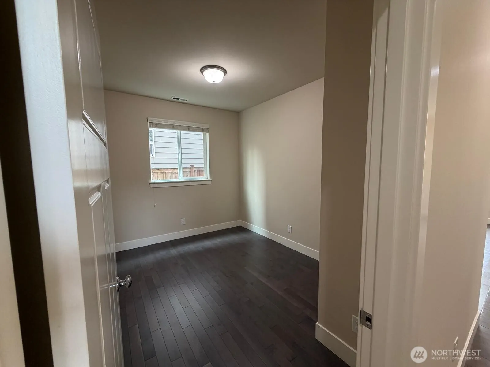 Property photo for 17602 40th Drive Se, Bothell photo 3