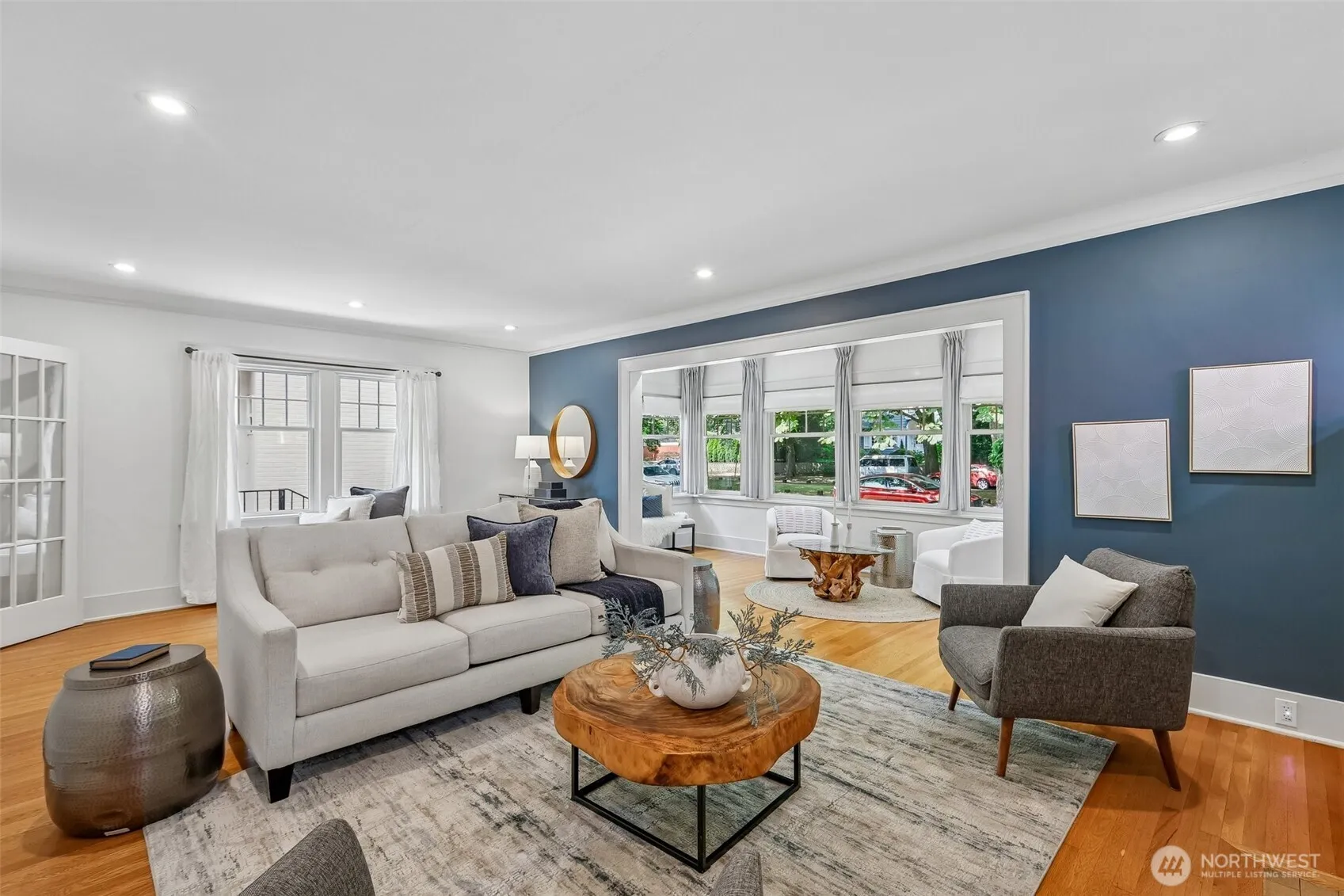Property photo for 5248 17th Avenue Ne, Seattle photo 5