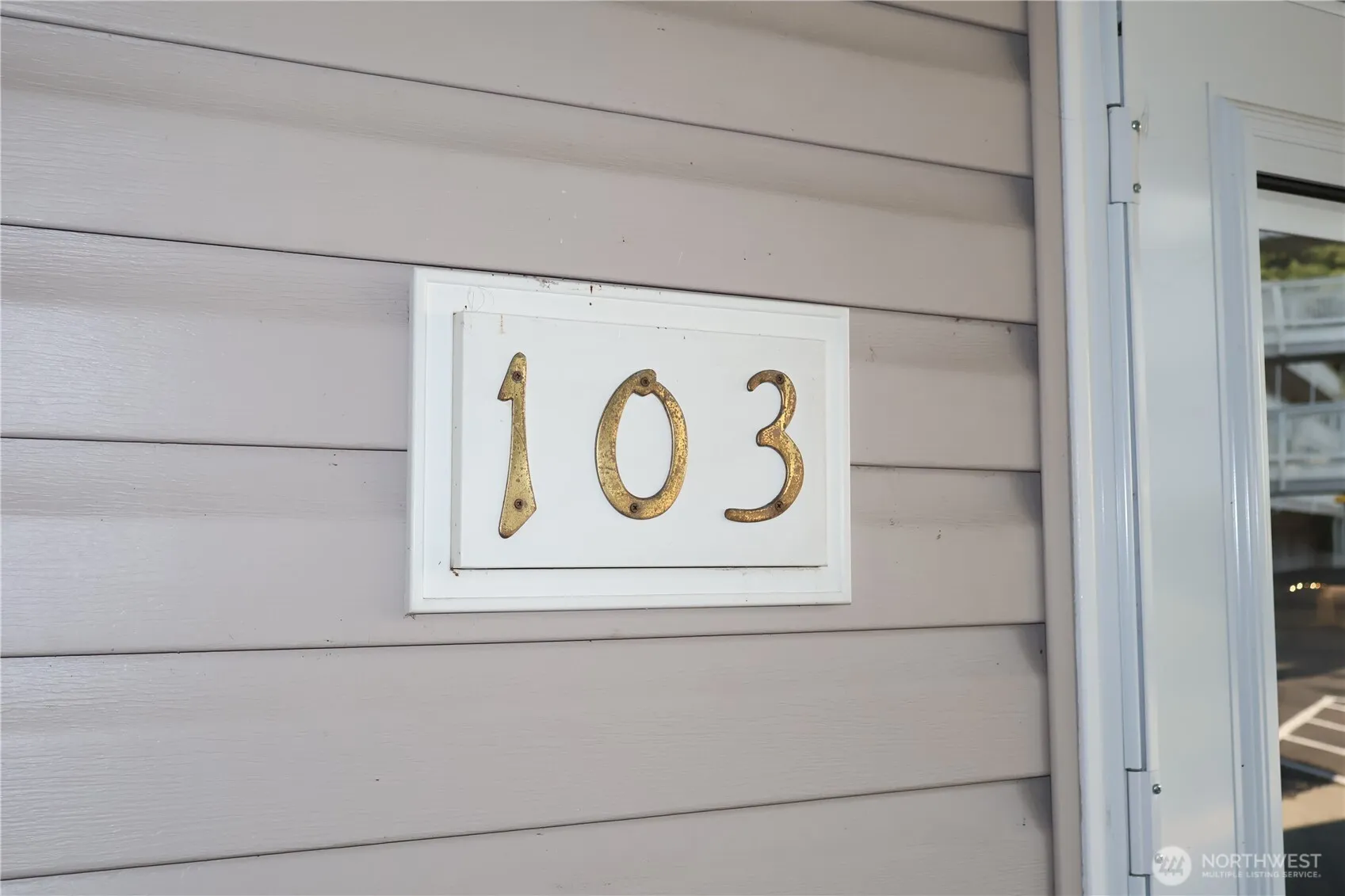 Property photo for 14517 Ne 40th Street #f103, Bellevue photo 2