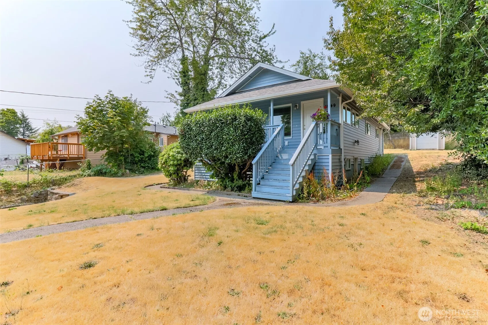 Property photo for 11049 18th Avenue Sw, Seattle photo 2