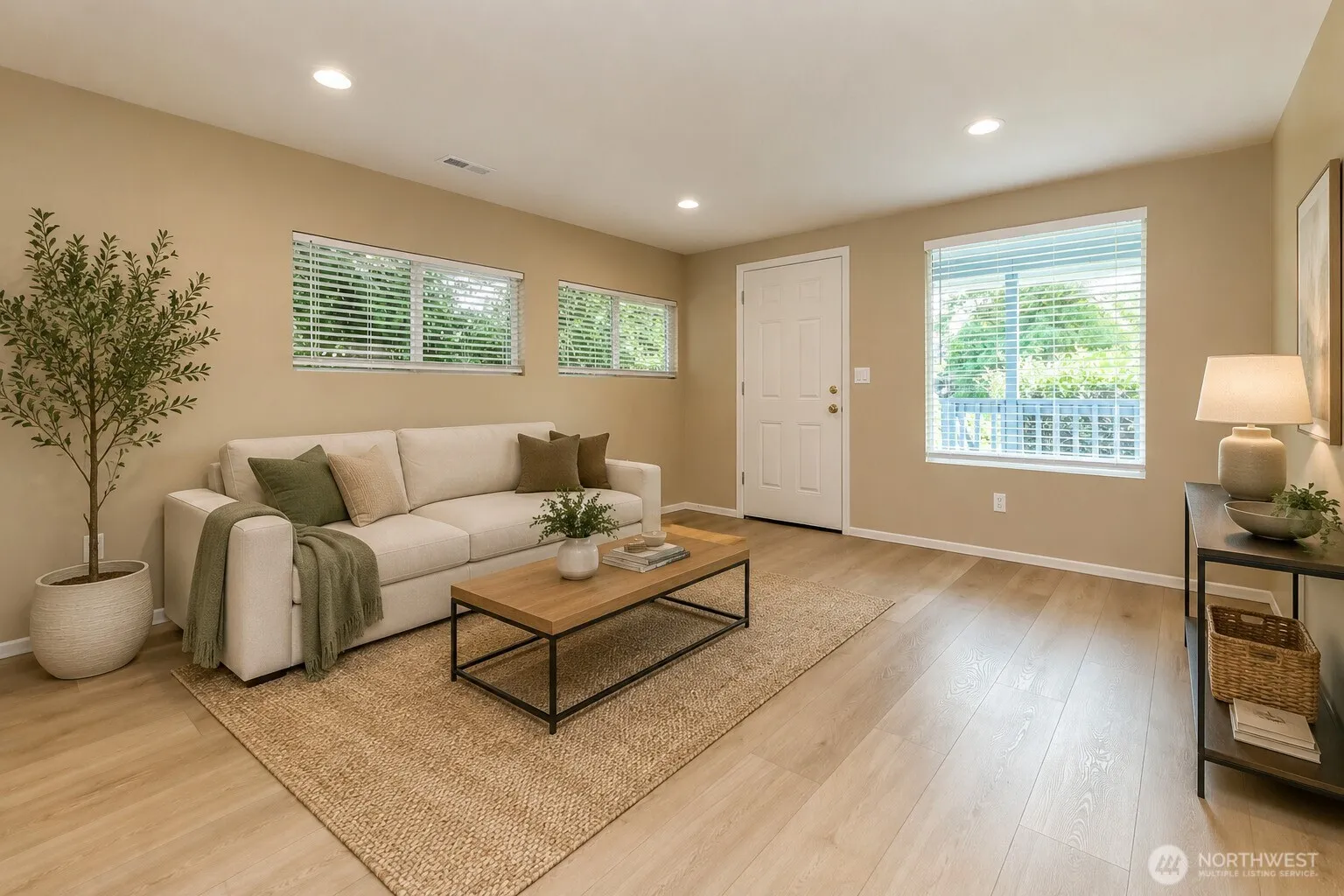 Property photo for 11049 18th Avenue Sw, Seattle photo 5