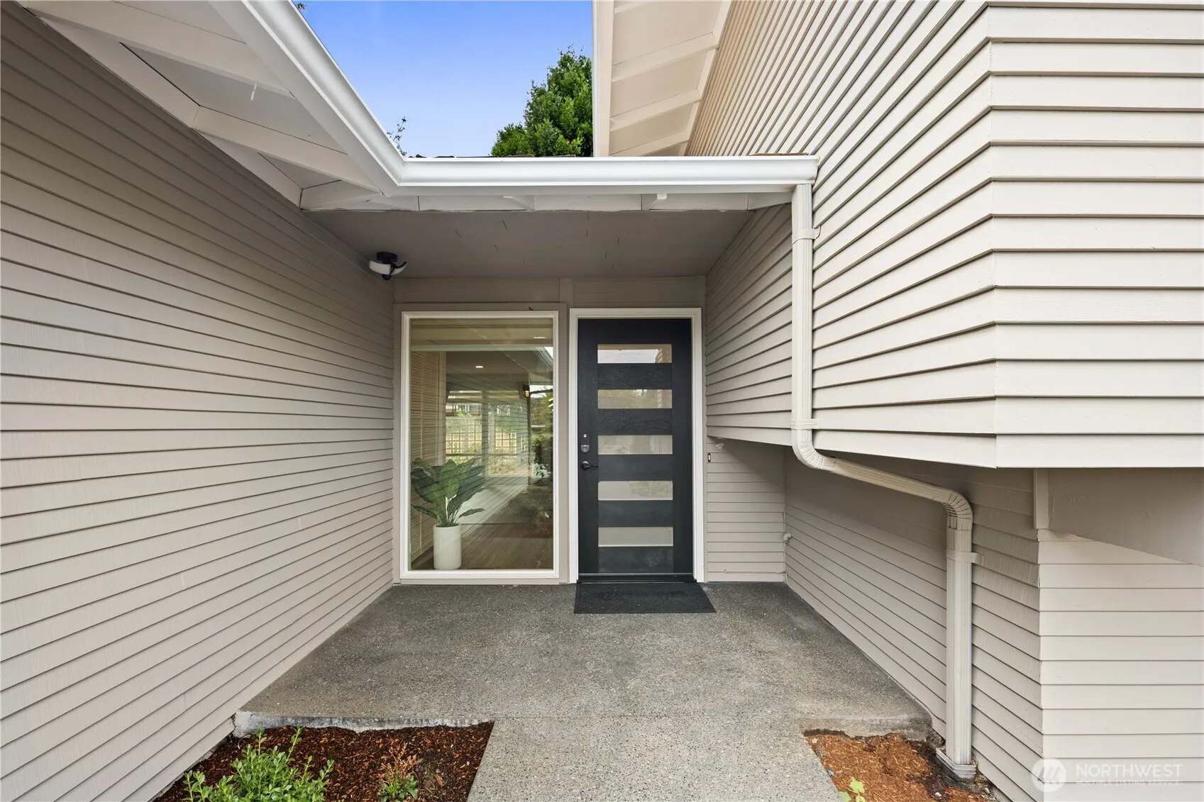 Property photo for 14115 Se 45th Street, Bellevue photo 5