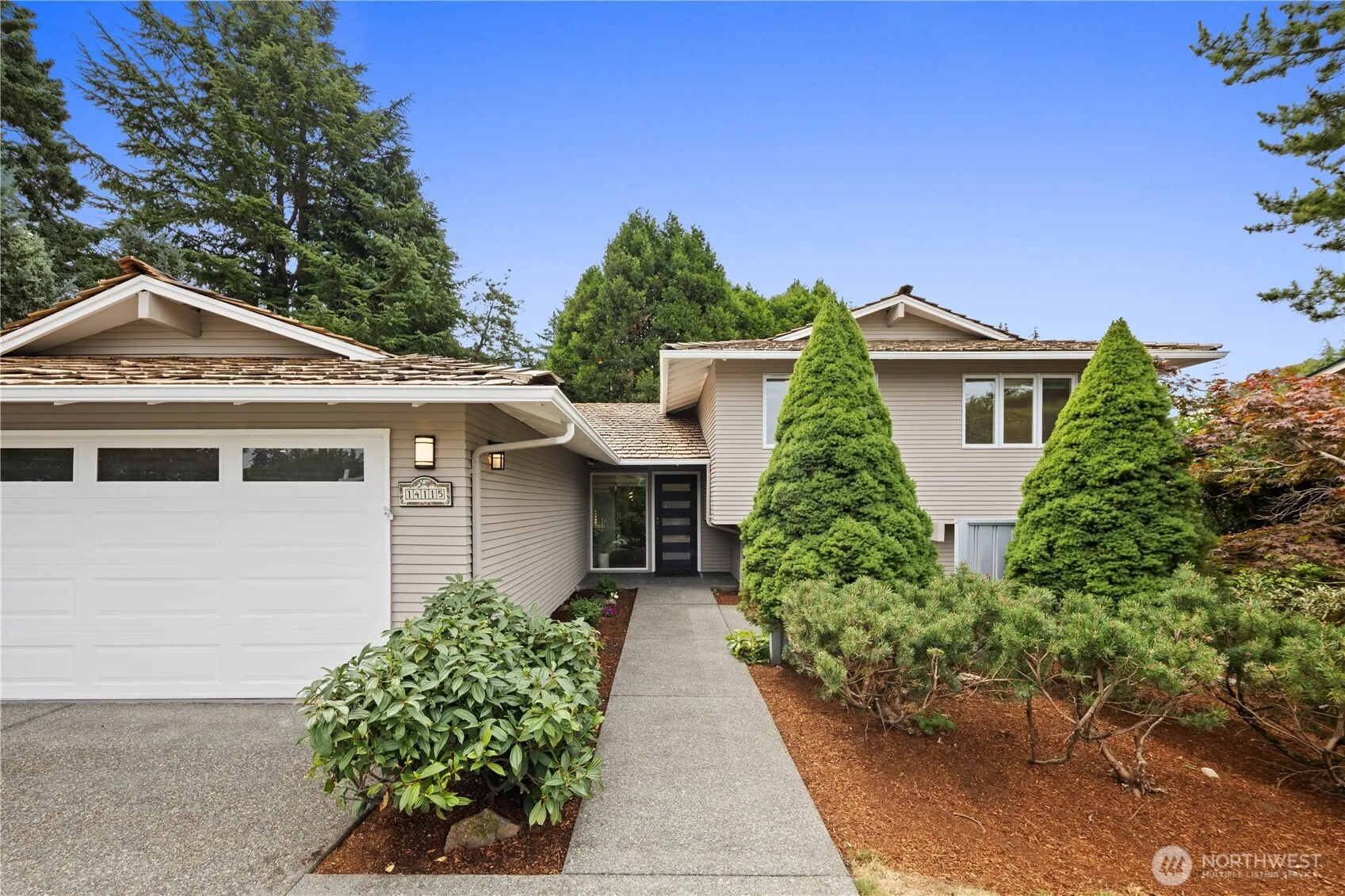 Property photo for 14115 Se 45th Street, Bellevue photo 4