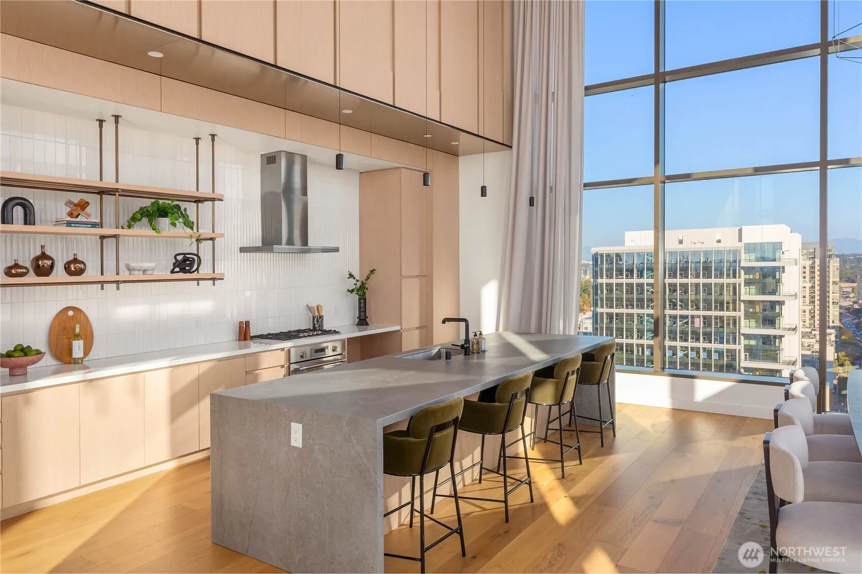 Property photo for 10232 Ne 10th Street #1601, Bellevue photo 5