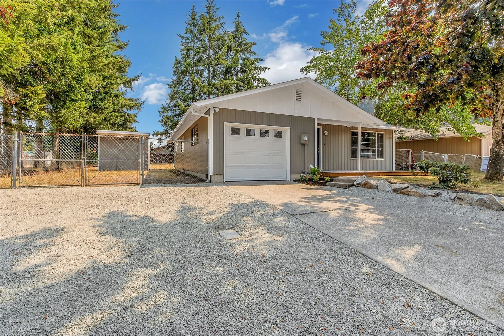 Property photo for 17203 5th Avenue E, Spanaway