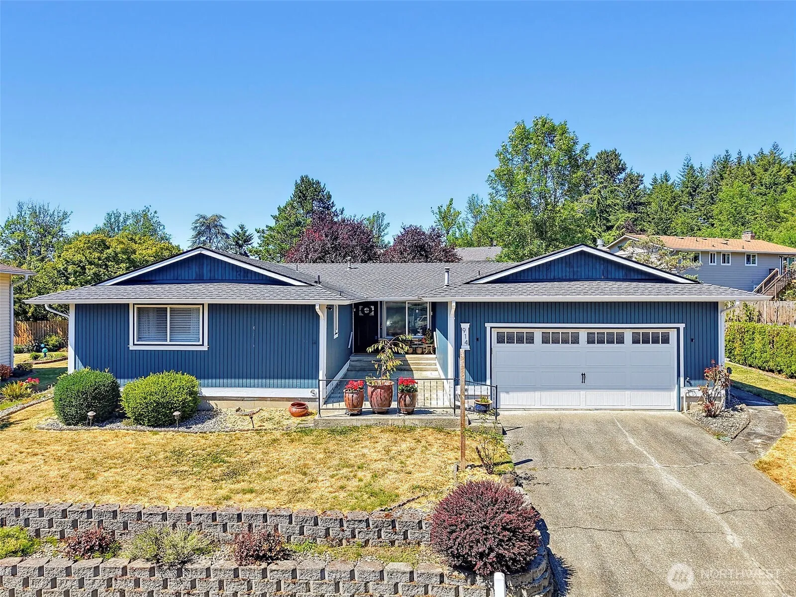 Property photo for 914 S 30th Place, Renton