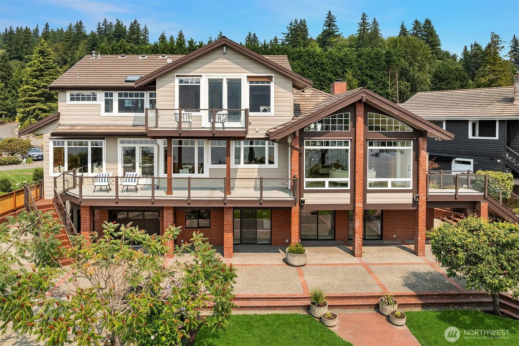 Property photo for 4239 206th Avenue Se, Sammamish photo 3