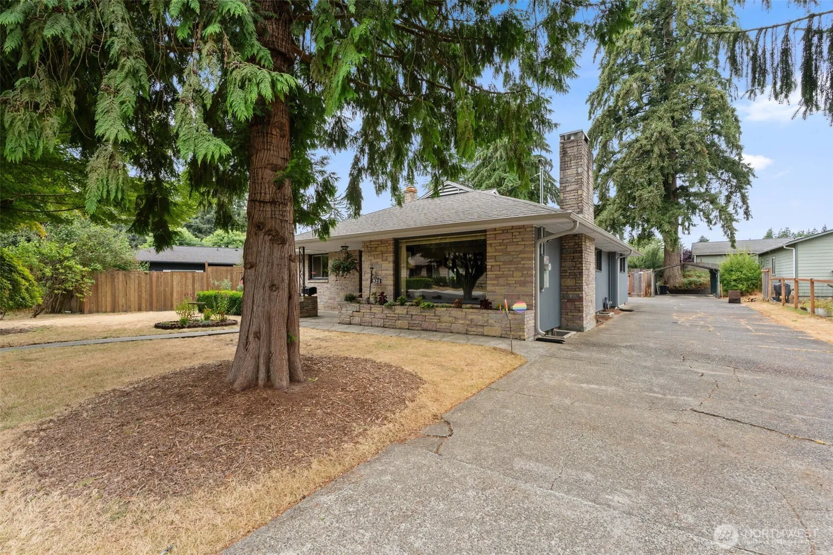 Property photo for 921 S 7th Avenue Sw, Olympia photo 3
