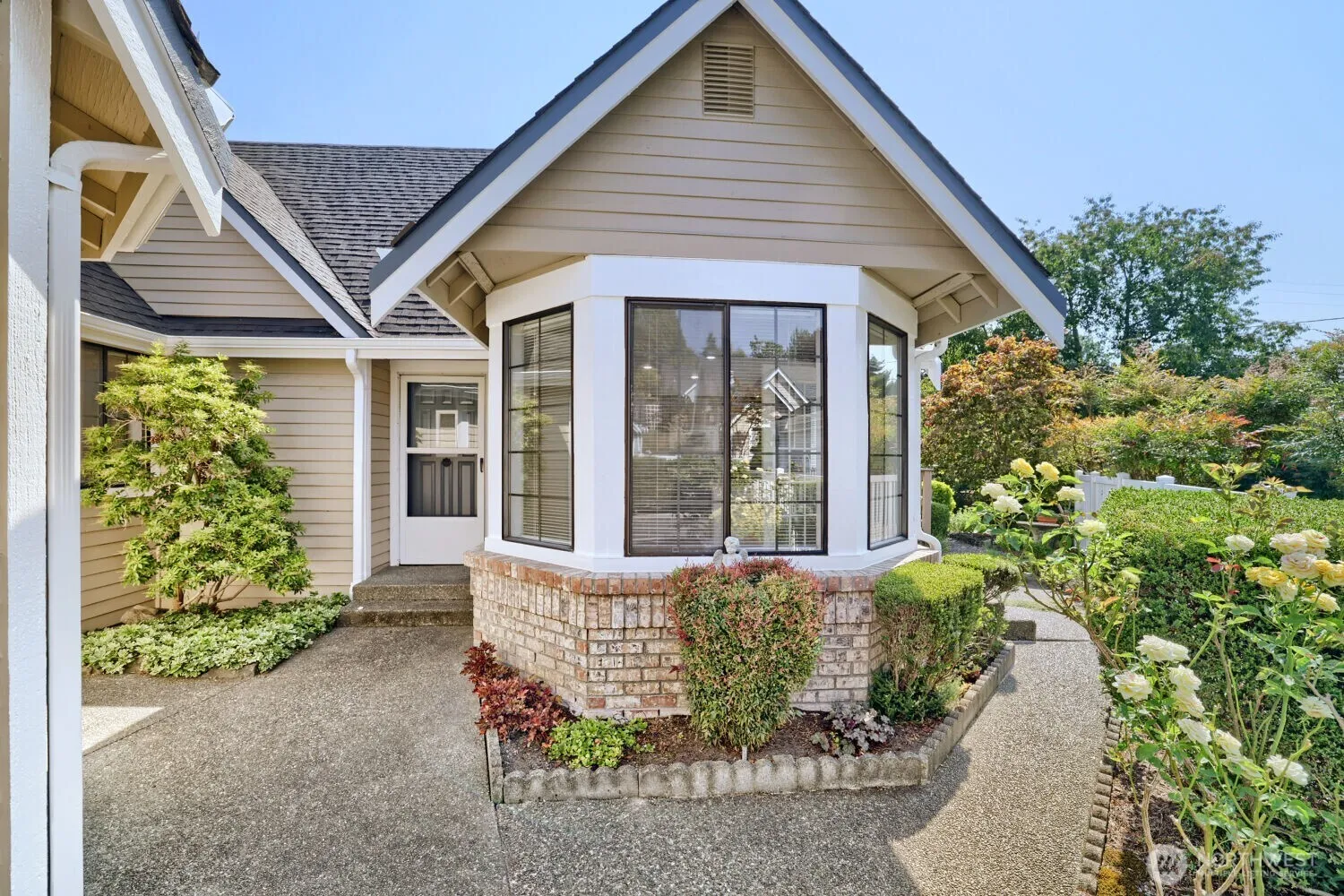 Property photo for 10063 Wallingford Avenue N, Seattle