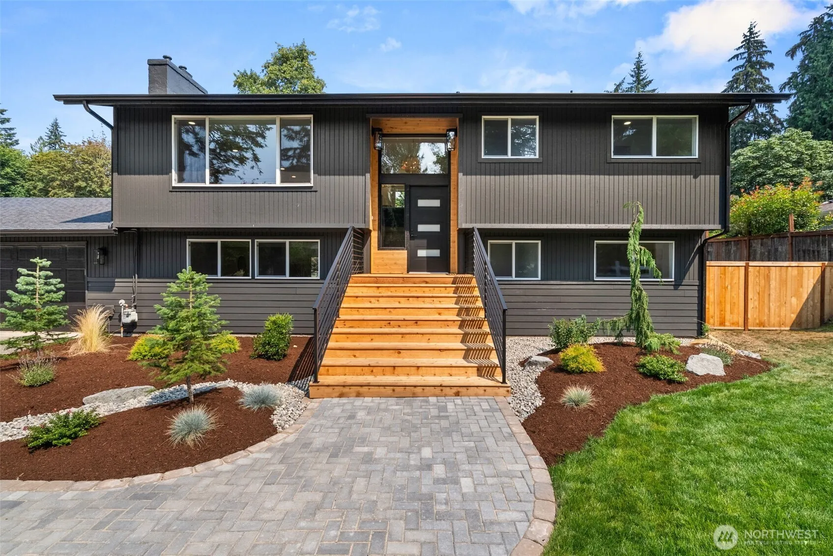 Property photo for 6312 Glenwood Drive Sw, Olympia