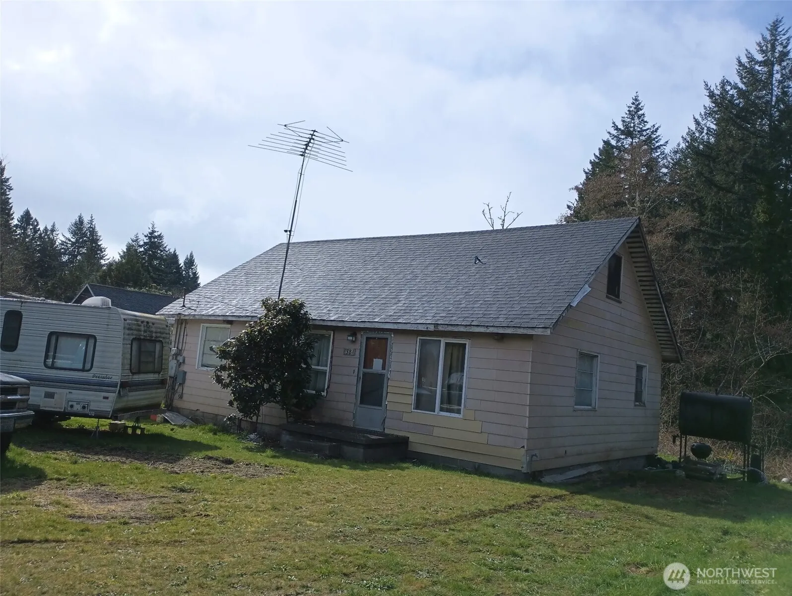 Property photo for 9382 Olalla Valley Road Se, Port Orchard