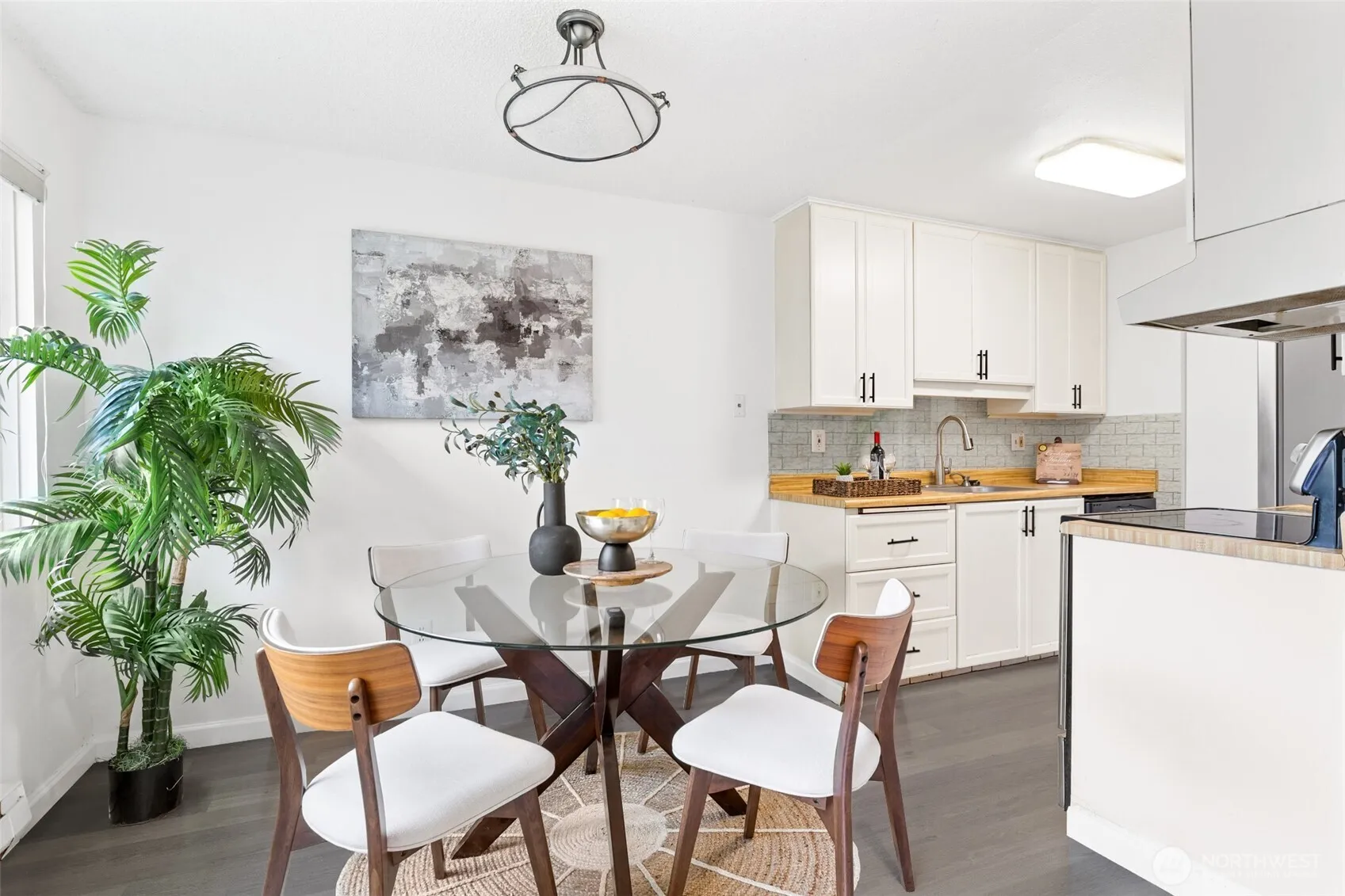 Property photo for 2020 Grant Avenue S #a202, Renton