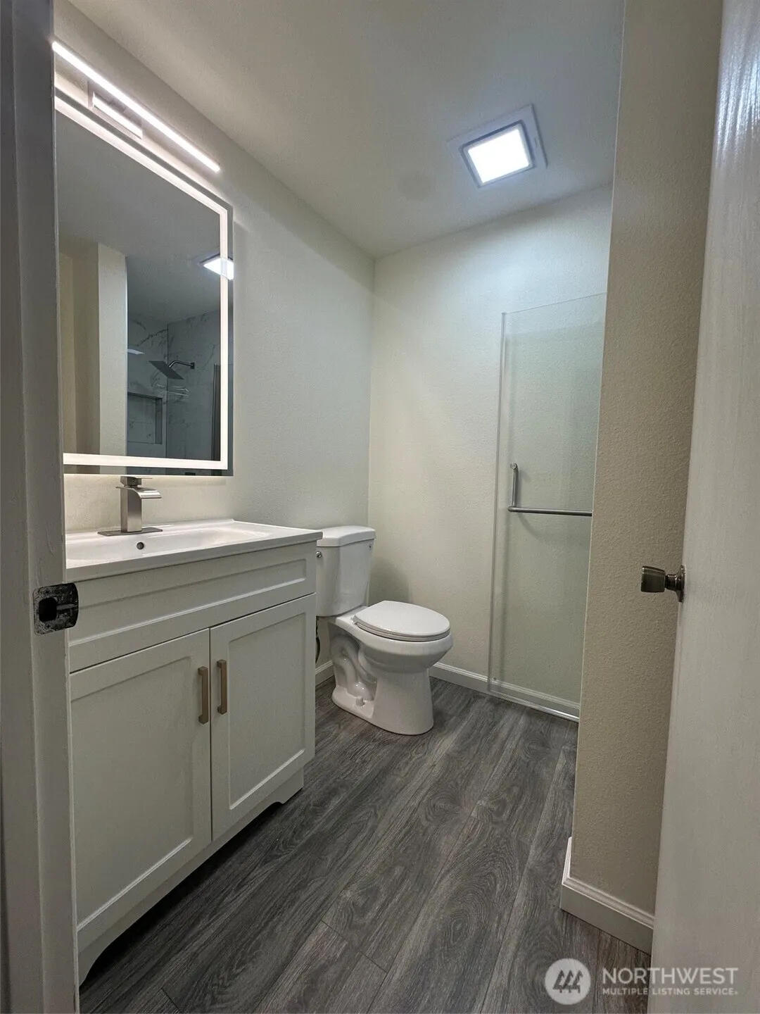Property photo for 2020 Grant Avenue S #a202, Renton photo 5
