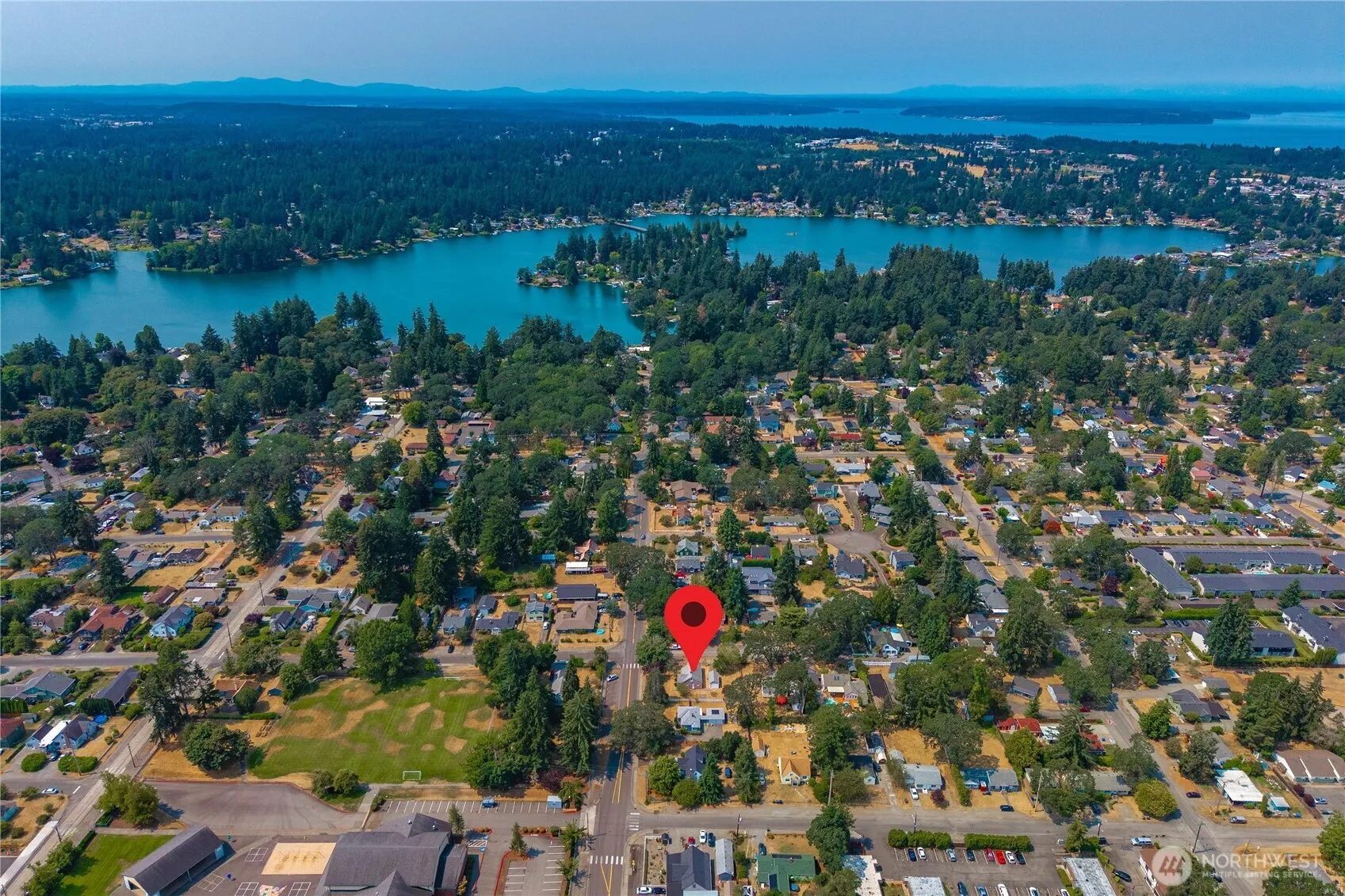 Property photo for 6423 100th Street Sw, Lakewood photo 3