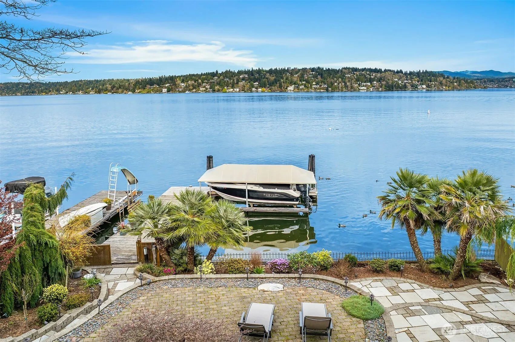 Property photo for 8418 Island Drive S, Seattle