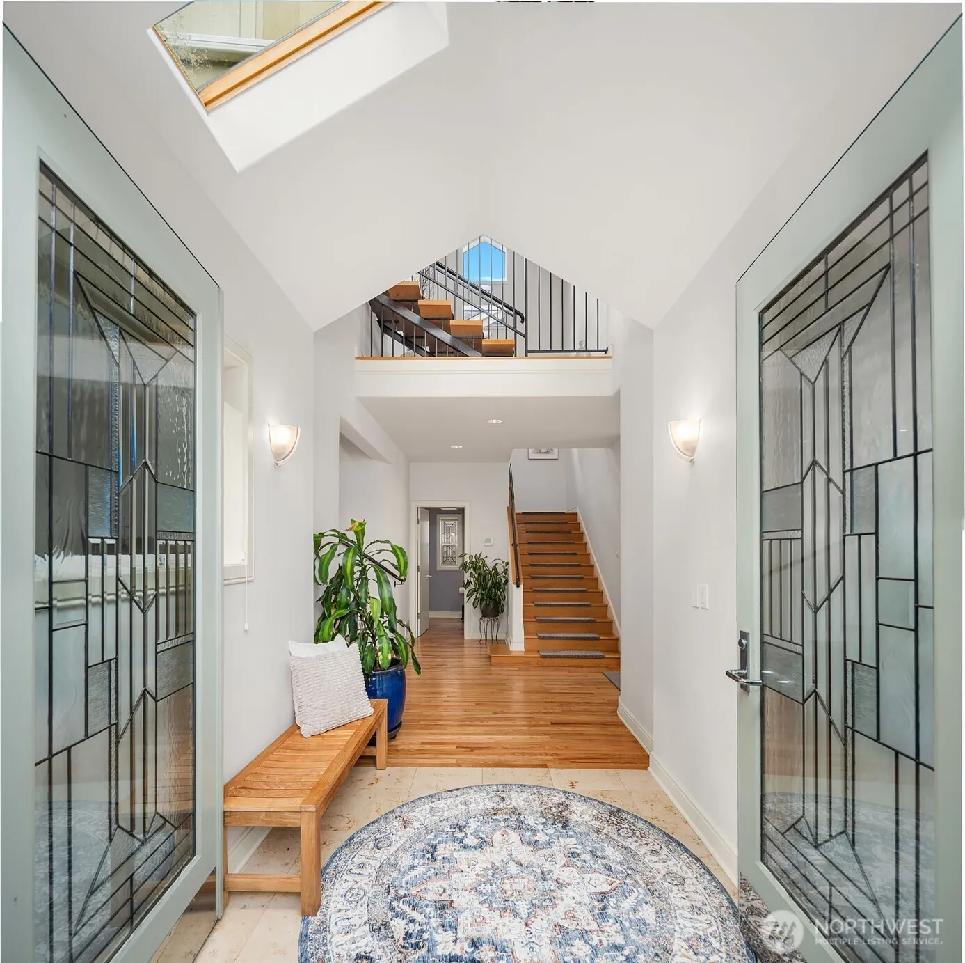 Property photo for 8418 Island Drive S, Seattle photo 5