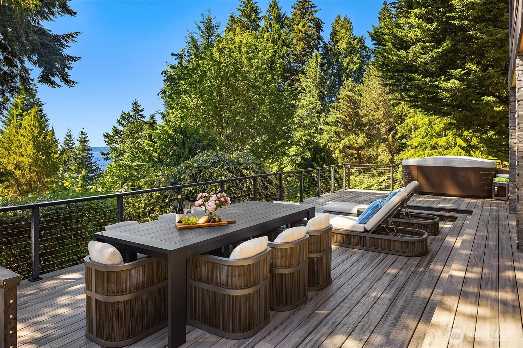 Property photo for 899 Nw Elford Drive, Seattle