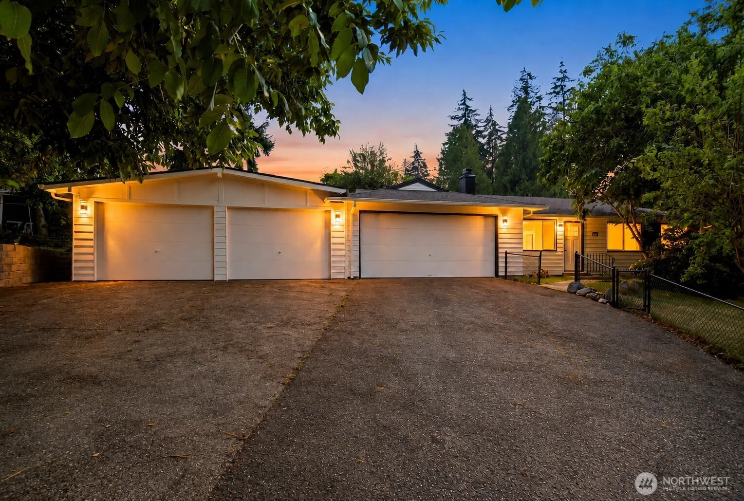 Property photo for 853 S 306th Street, Federal Way