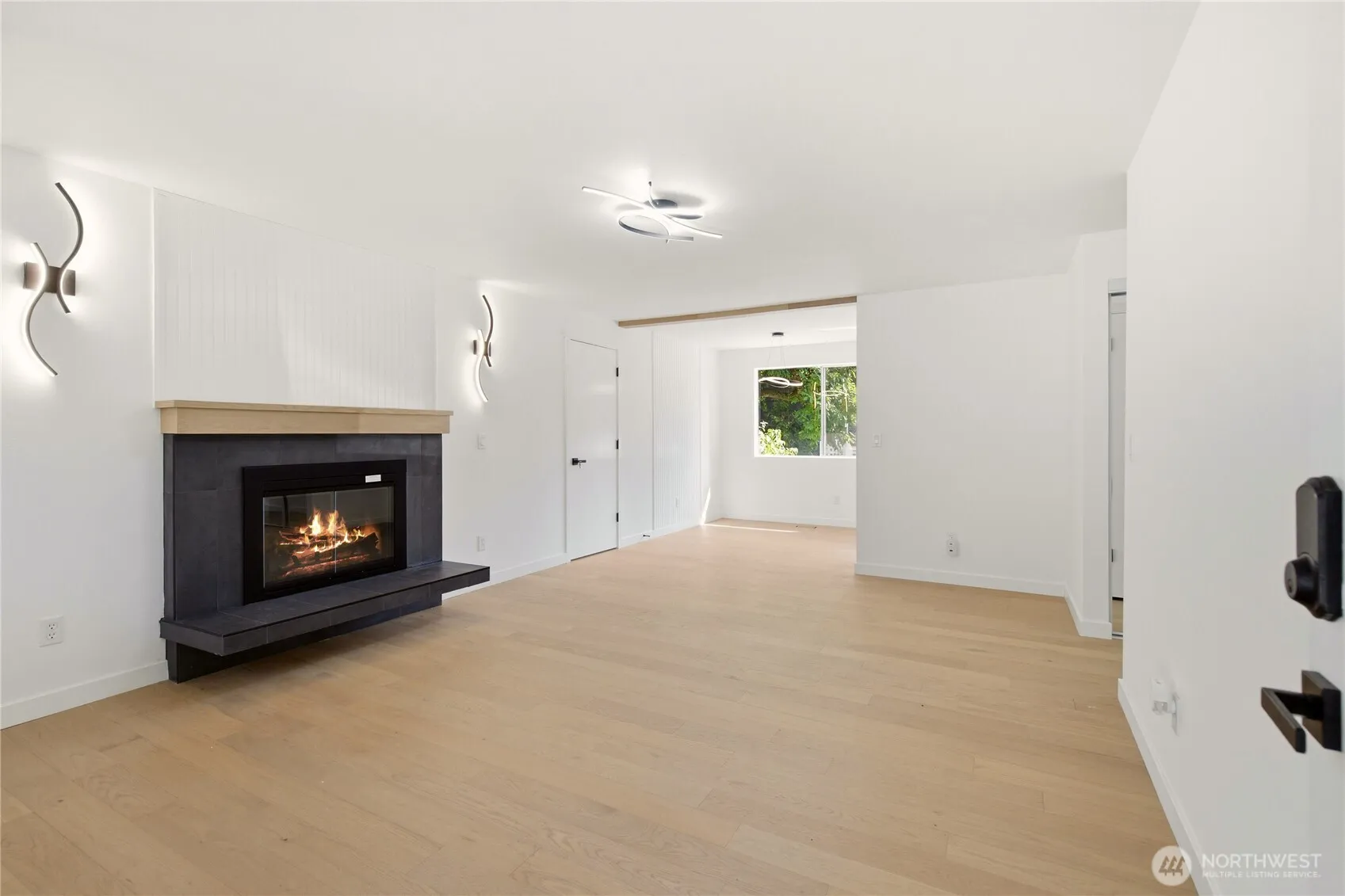 Property photo for 853 S 306th Street, Federal Way photo 5