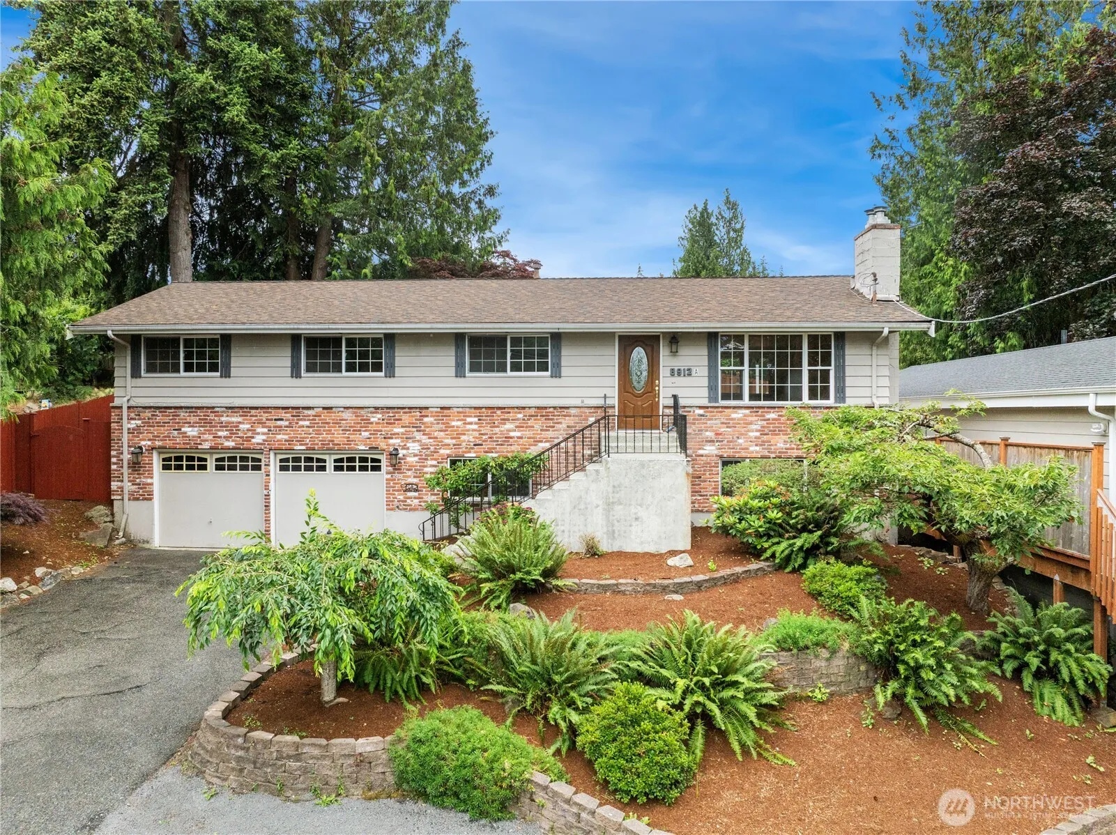 Property photo for 8912 229th Place Sw #a, Edmonds photo 2