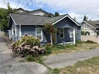 Property photo for 3115 Queen Anne Avenue N, Seattle