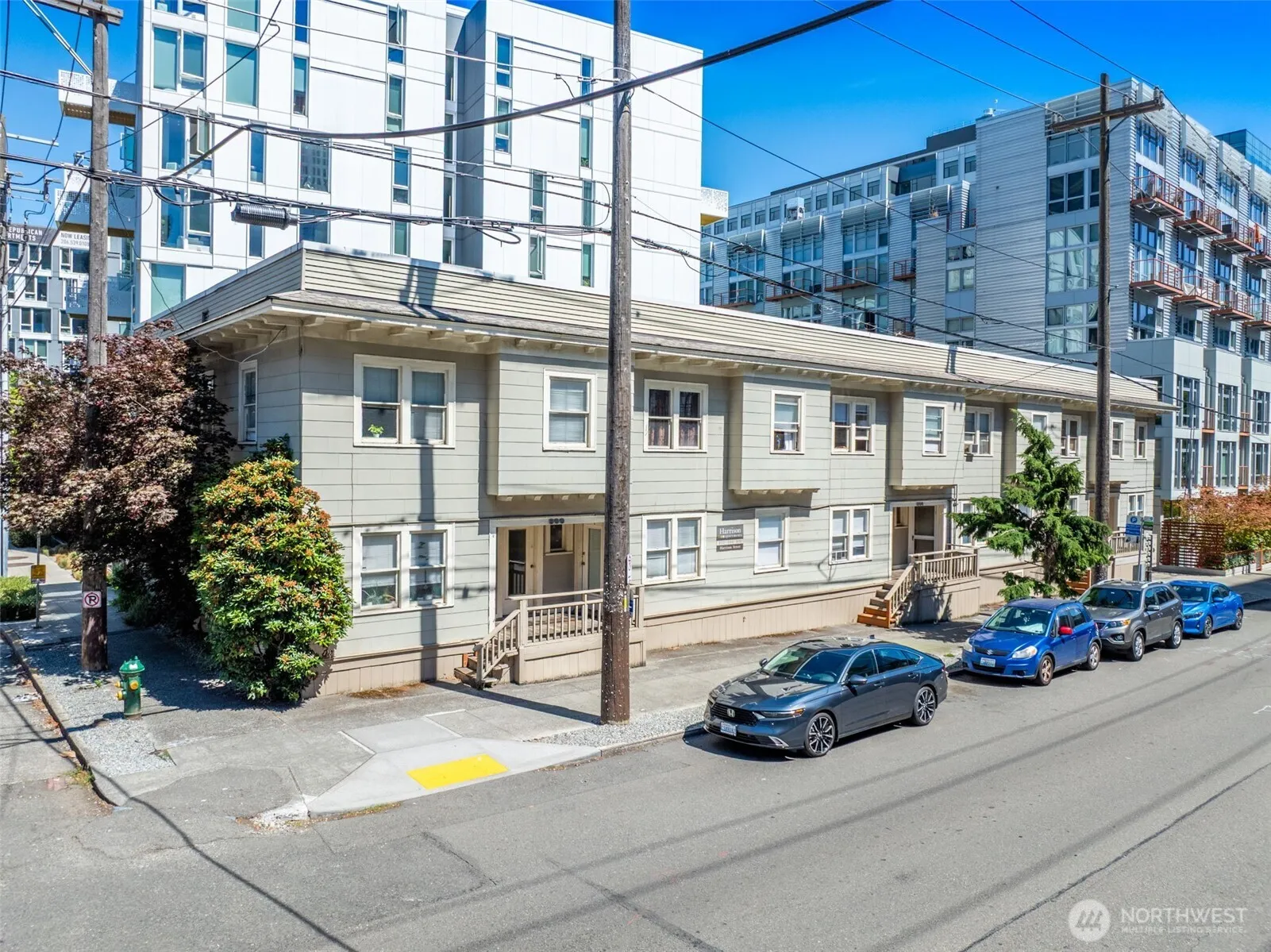 Property photo for 800 Harrison Street, Seattle photo 3