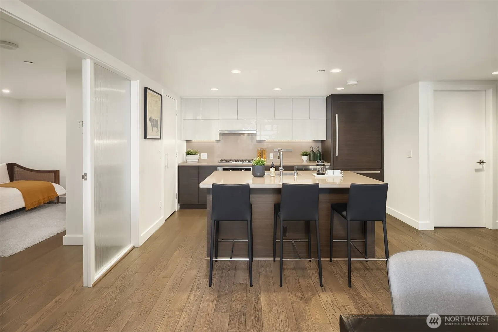Property photo for 588 Bell Street #813s, Seattle photo 2