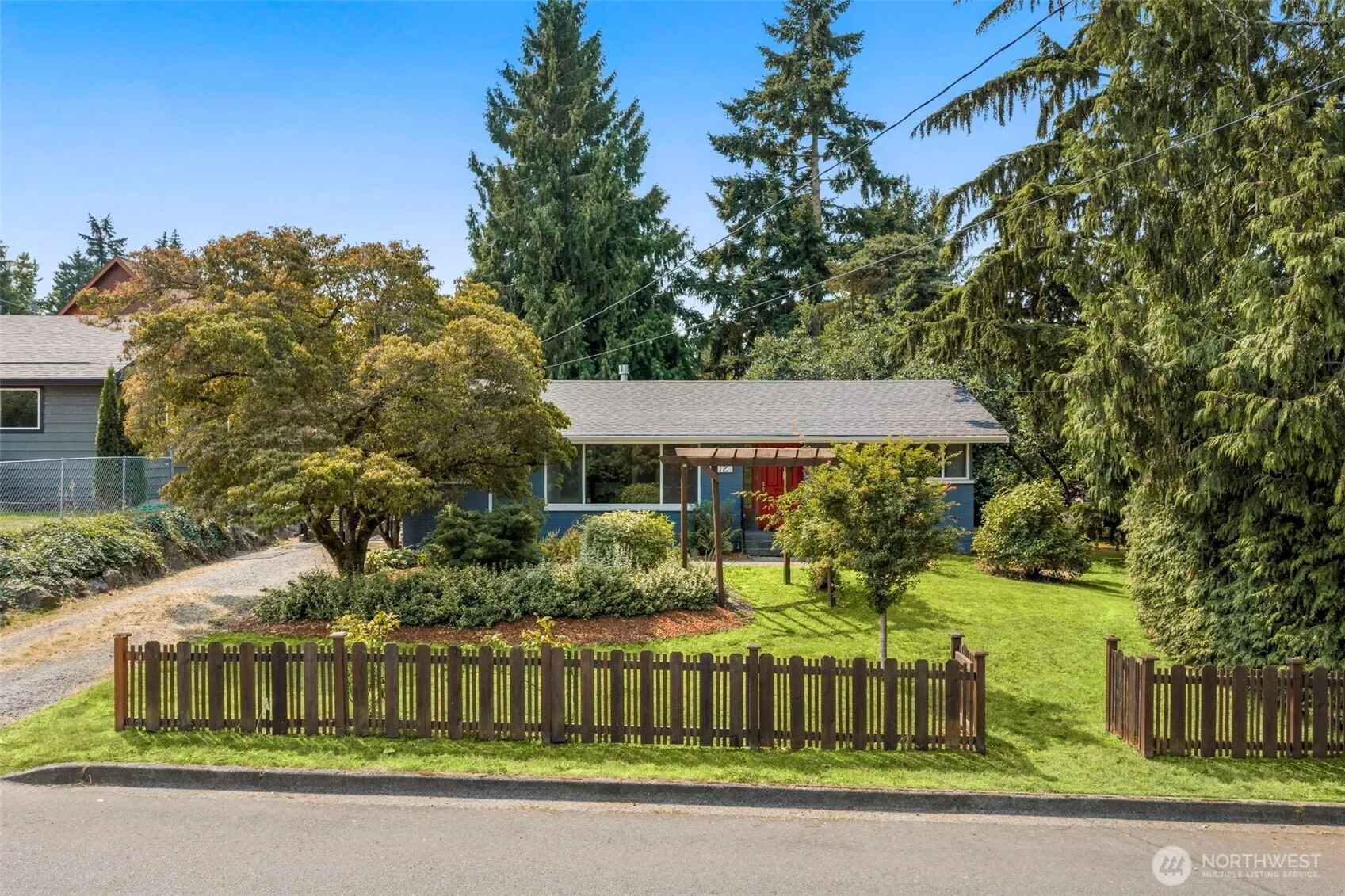 Property photo for 712 E Guiberson Street, Kent