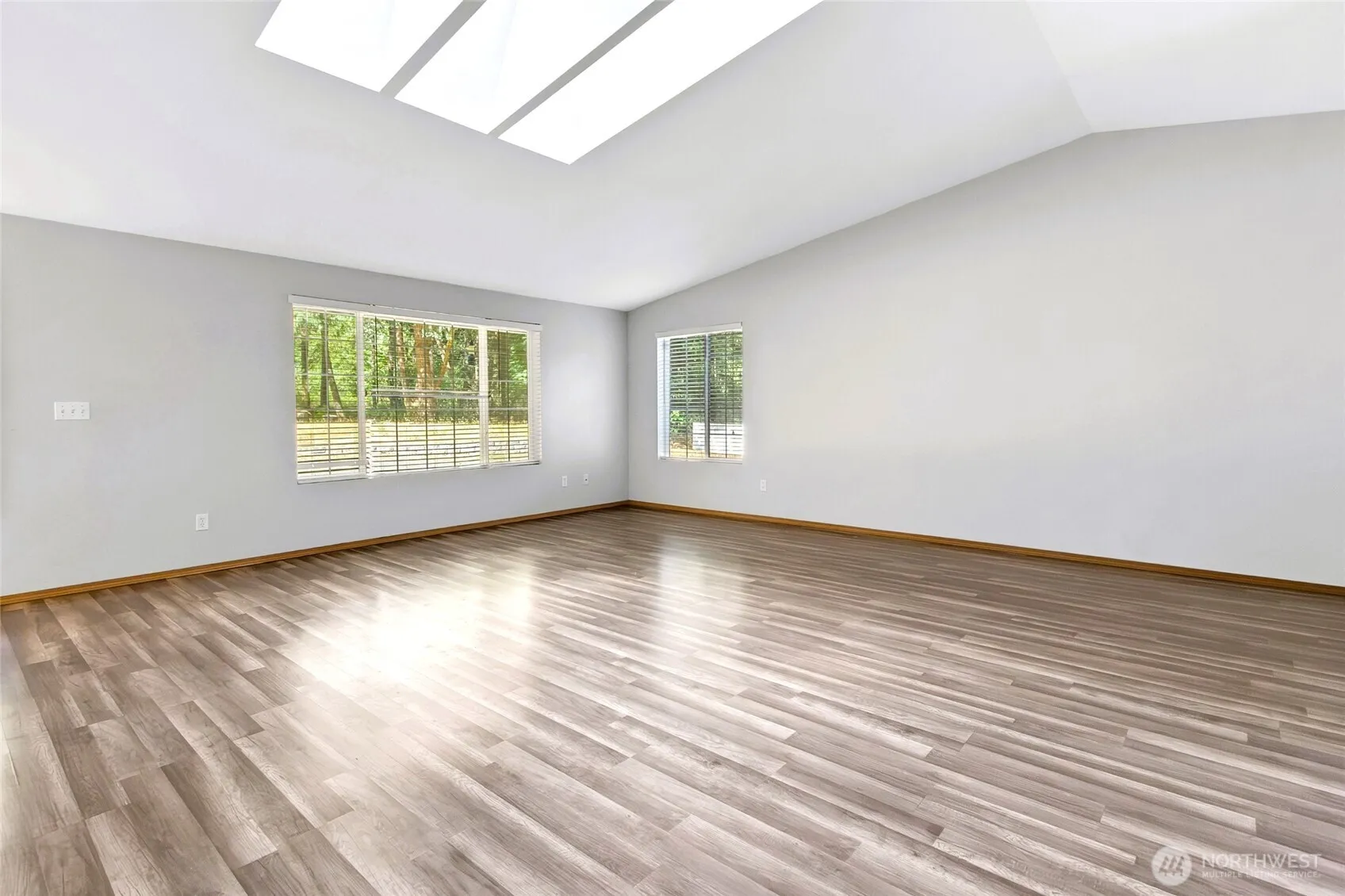 Property photo for 1671 Dickinson Avenue, Shelton photo 4