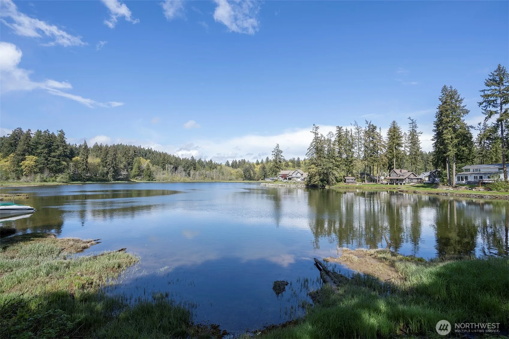 Property photo for 5911 Lagoon Lane Nw, Gig Harbor photo 3