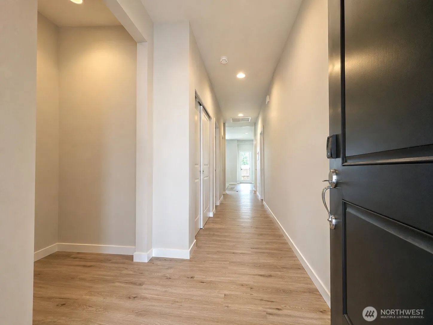 Property photo for 10420 Sw 113th Street Ct, Lakewood photo 4