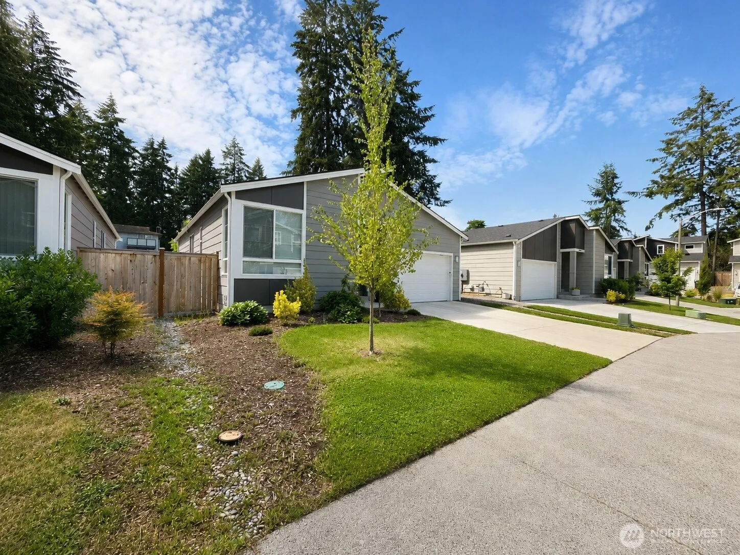 Property photo for 10420 Sw 113th Street Ct, Lakewood photo 2