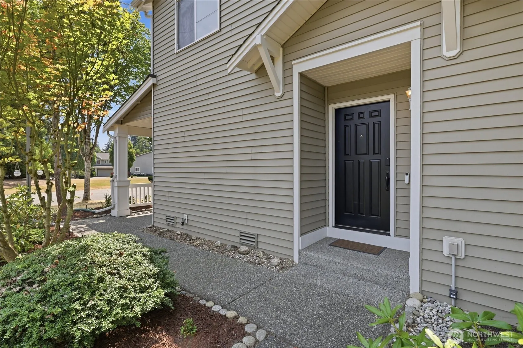 Property photo for 17427 92nd Avenue Ne, Bothell photo 3