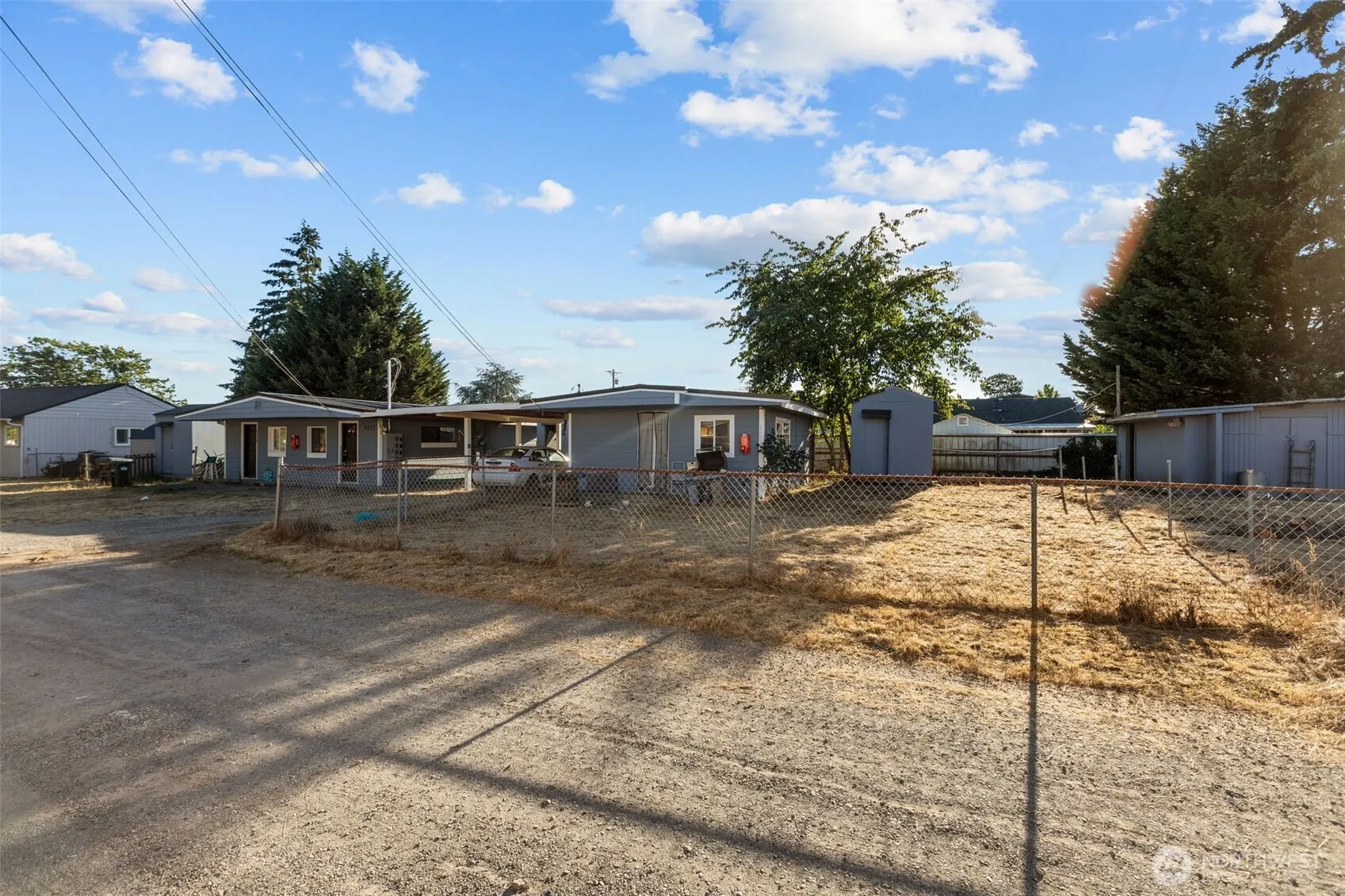 Property photo for 9212 33rd Avenue Ct S, Lakewood photo 4