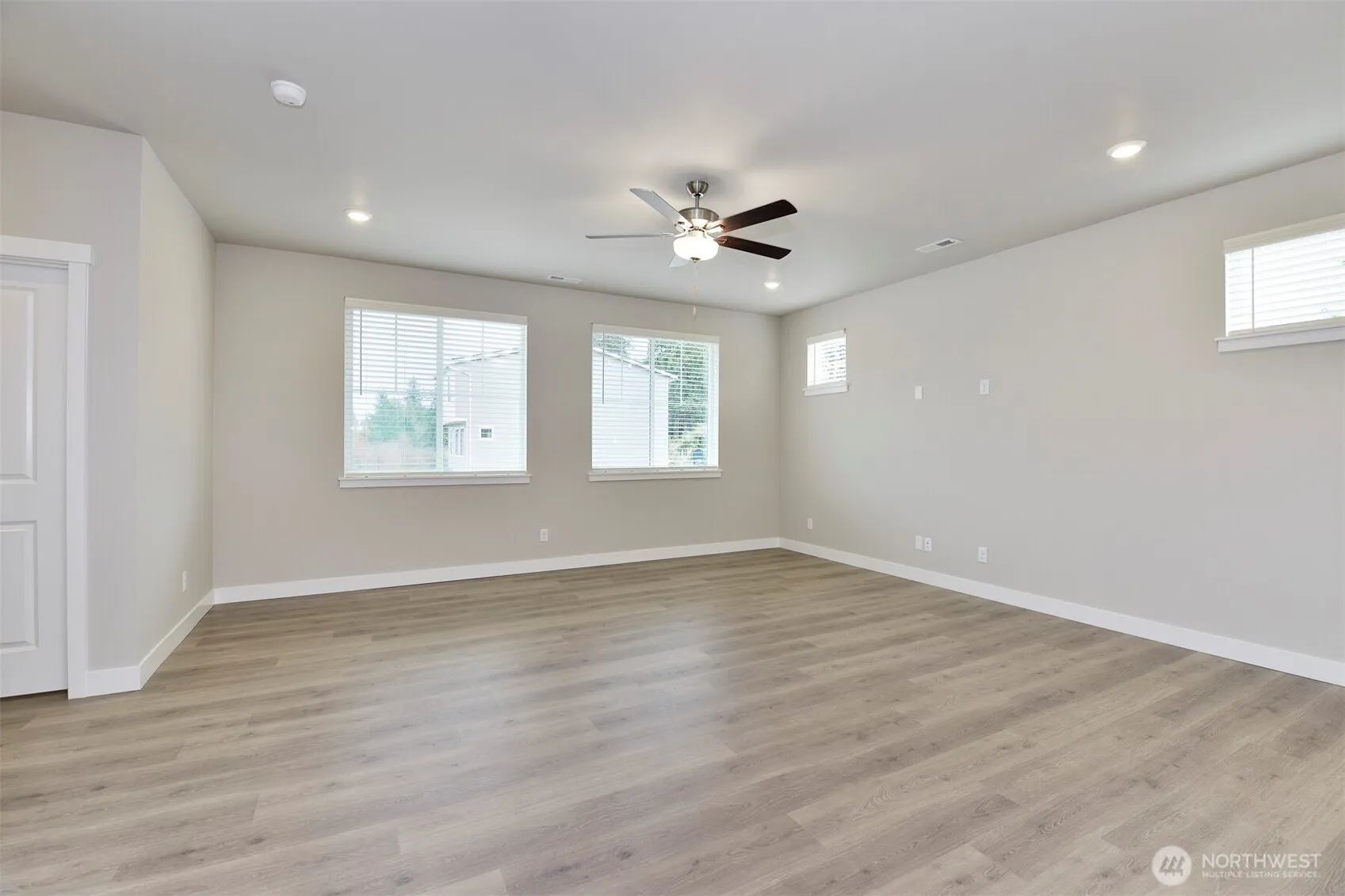 Property photo for 15136 87th Place E, Puyallup photo 2