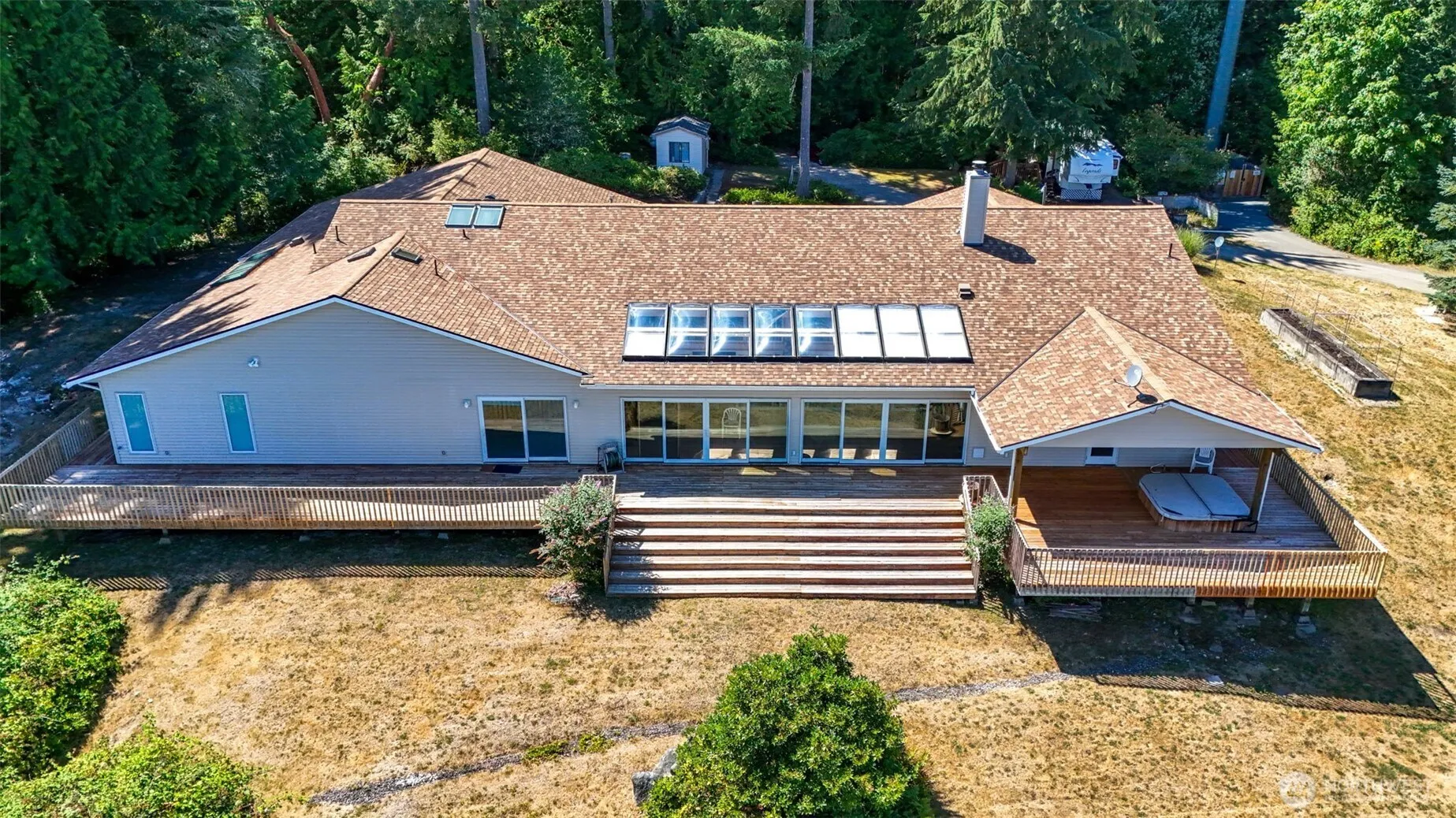 Property photo for 1225 Ne Hoffs Drive Drive, Poulsbo
