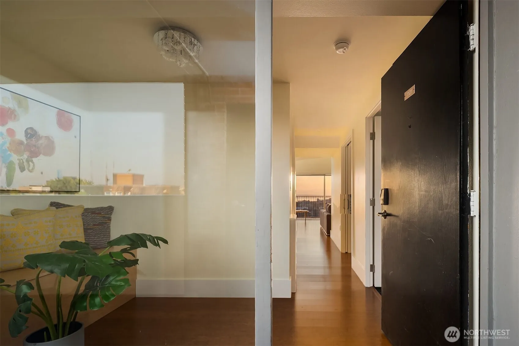 Property photo for 505 Belmont Avenue E #1101, Seattle photo 2