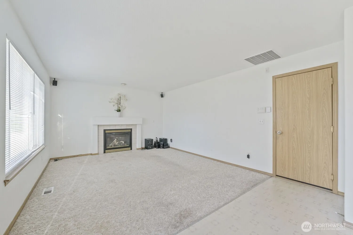 Property photo for 9805 109th Street Ct Sw, Lakewood photo 5