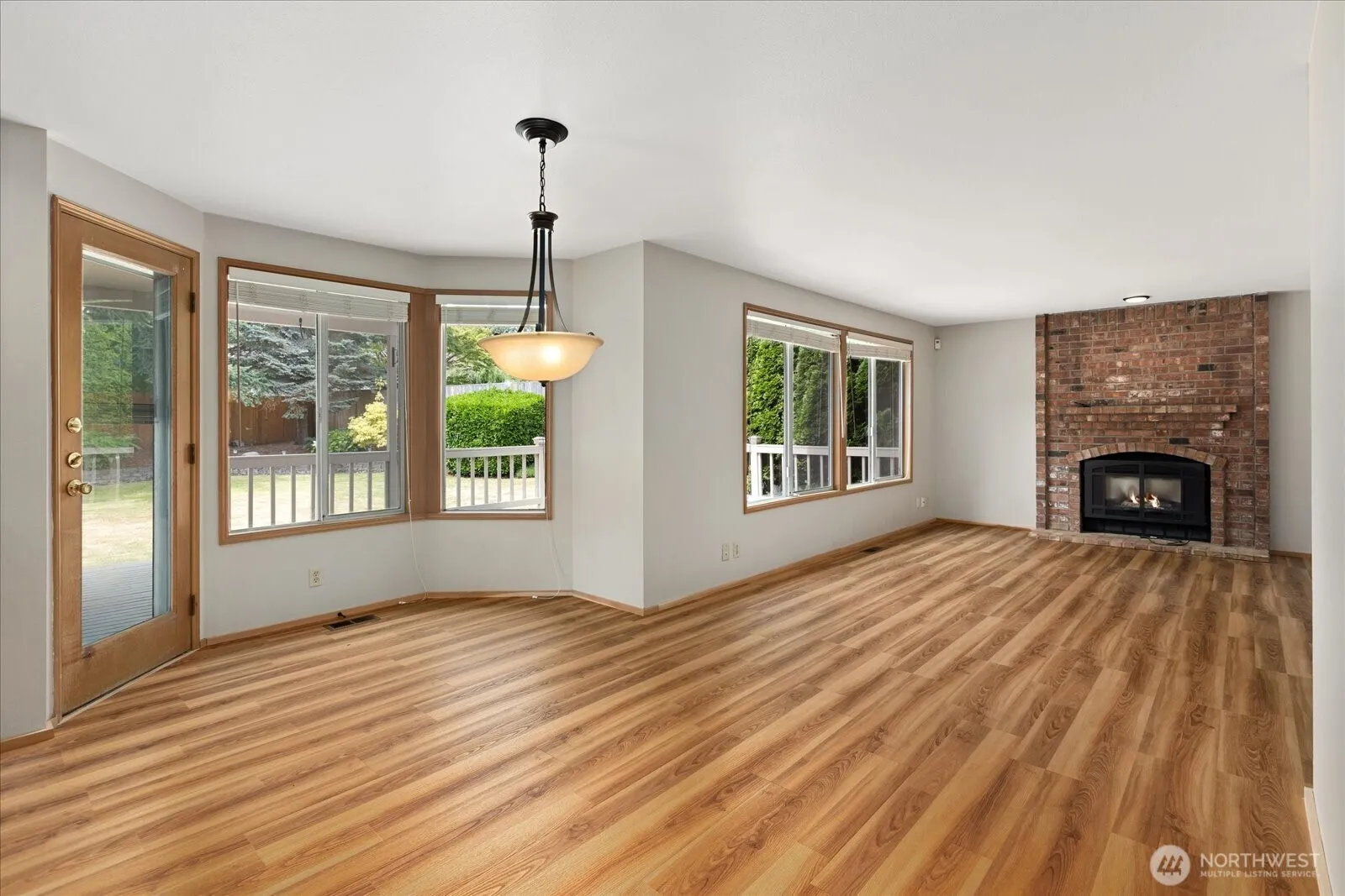 Property photo for 12706 52nd Place W, Mukilteo photo 4