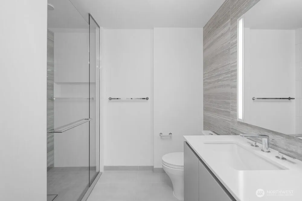 Property photo for 2510 6th Avenue #1107, Seattle photo 5