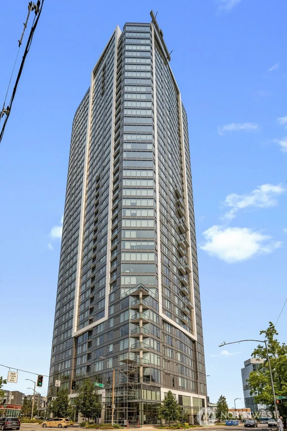 Property photo for 2510 6th Avenue #1107, Seattle photo 2