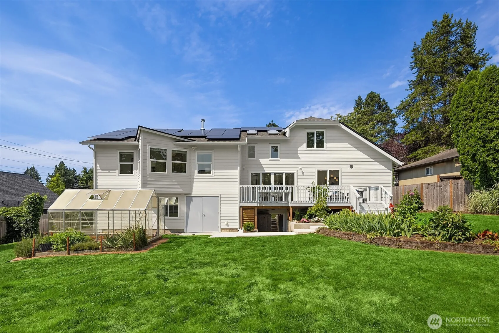 Property photo for 12453 Ne 104th Street, Kirkland